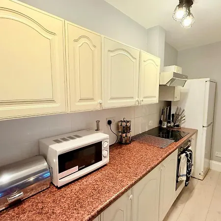 A Perfect Base In The Centre شقة بريستول